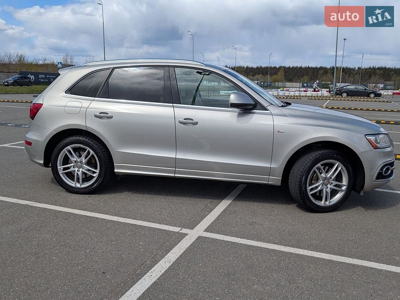 Внедорожник / Кроссовер Audi Q5 2014 в Киеве