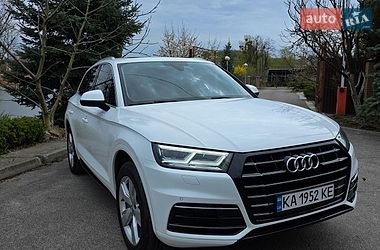 Позашляховик / Кросовер Audi Q5 2018 в Києві