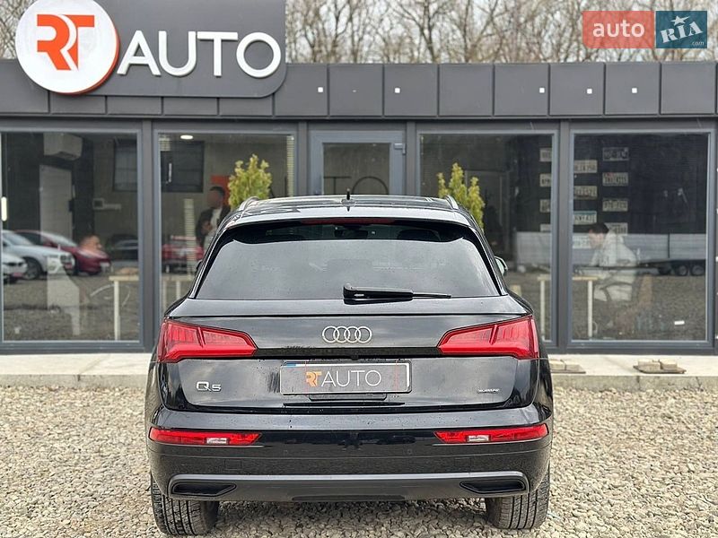 Внедорожник / Кроссовер Audi Q5 2020 в Львове