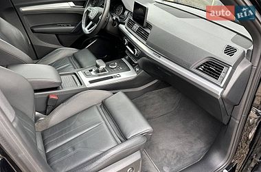 Внедорожник / Кроссовер Audi Q5 2020 в Львове