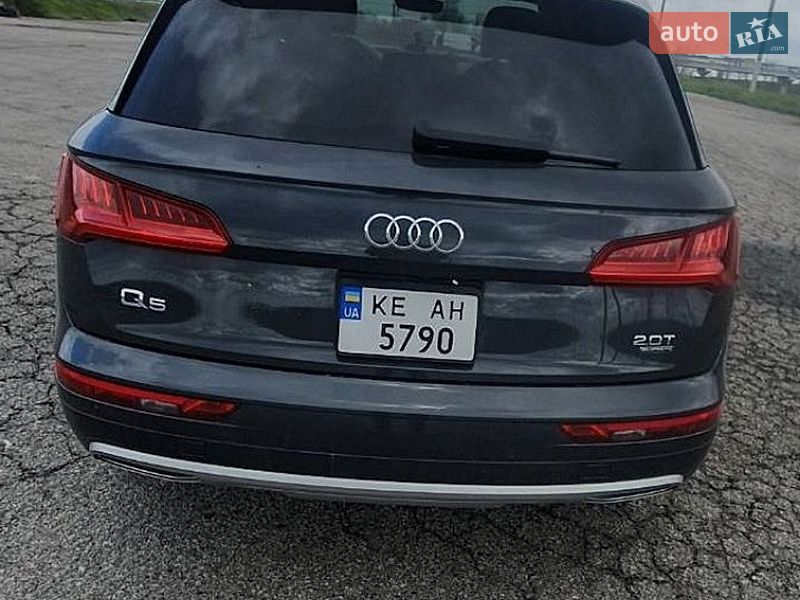 Внедорожник / Кроссовер Audi Q5 2018 в Днепре