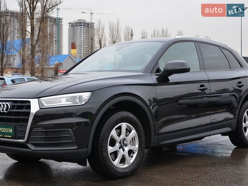 Позашляховик / Кросовер Audi Q5 2017 в Києві