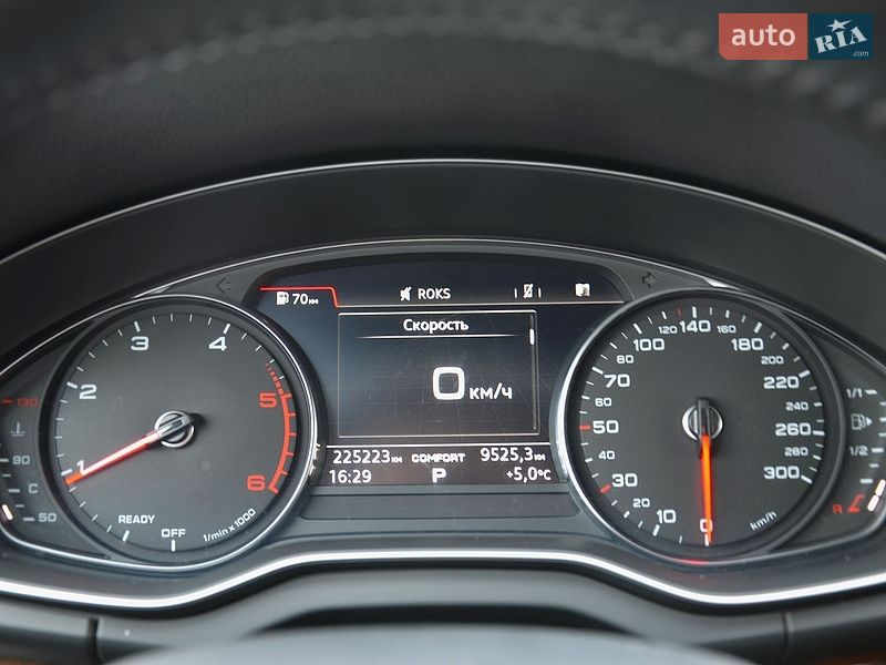 Позашляховик / Кросовер Audi Q5 2017 в Києві