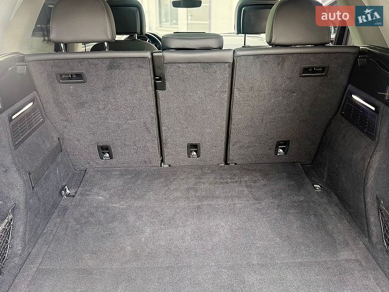 Внедорожник / Кроссовер Audi Q5 2020 в Киеве