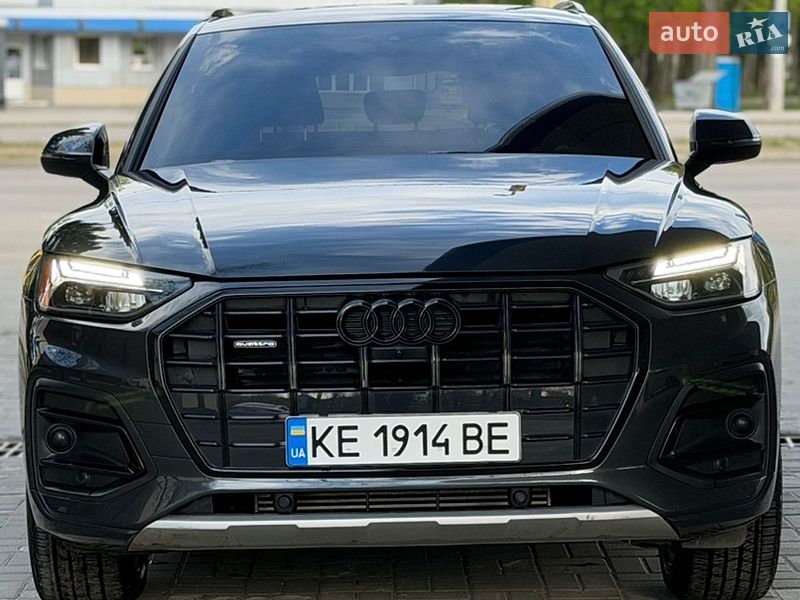 Внедорожник / Кроссовер Audi Q5 2020 в Днепре