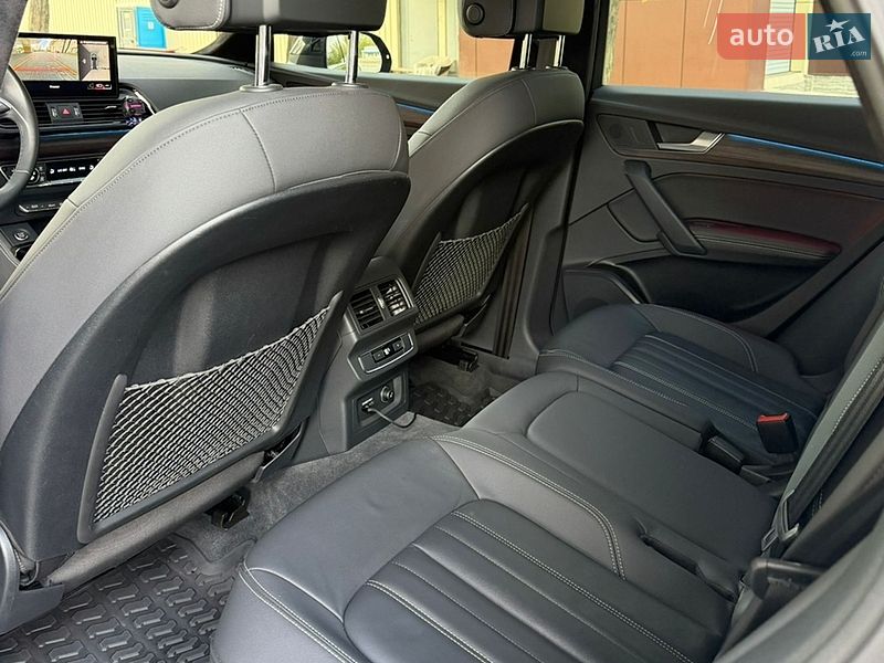 Внедорожник / Кроссовер Audi Q5 2020 в Днепре