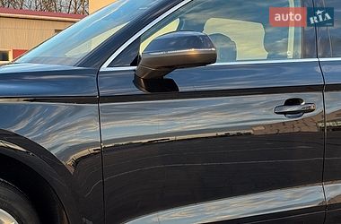 Позашляховик / Кросовер Audi Q5 2018 в Рівному
