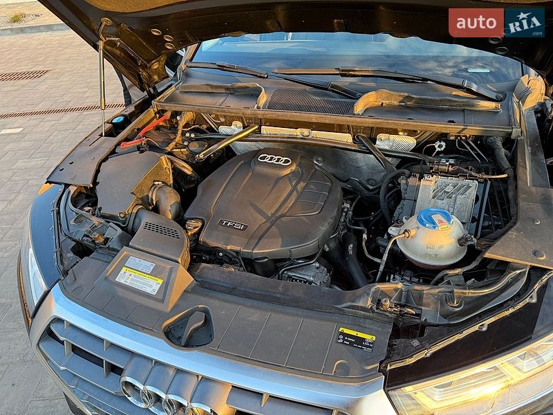 Позашляховик / Кросовер Audi Q5 2018 в Рівному