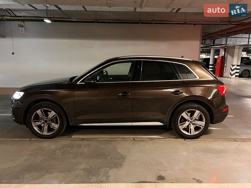 Позашляховик / Кросовер Audi Q5 2017 в Хмельницькому
