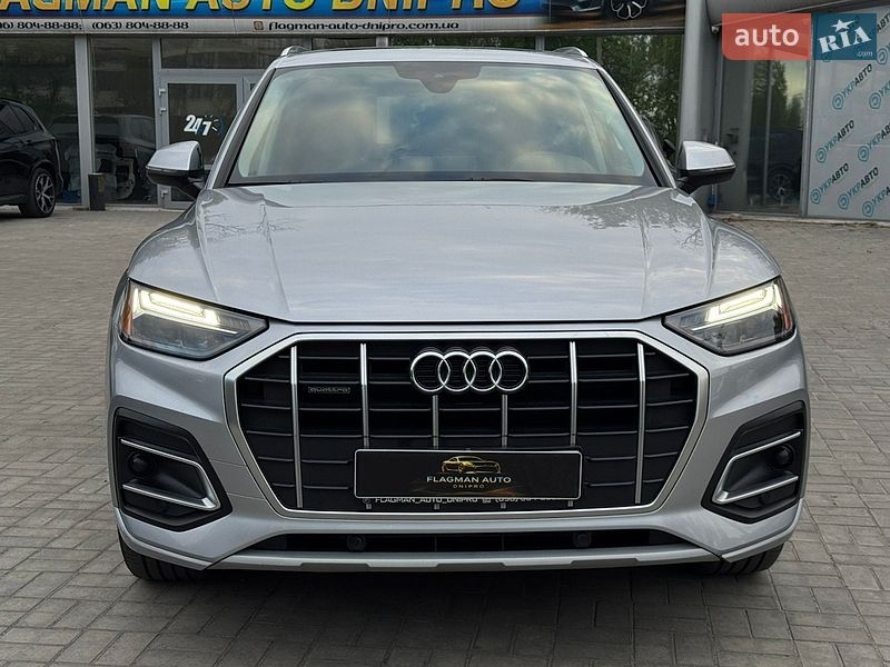 Внедорожник / Кроссовер Audi Q5 2021 в Днепре