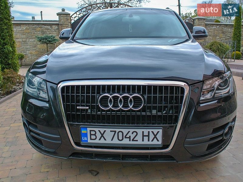 Внедорожник / Кроссовер Audi Q5 2012 в Каменец-Подольском