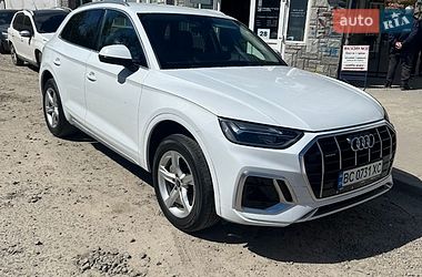 Позашляховик / Кросовер Audi Q5 2020 в Львові