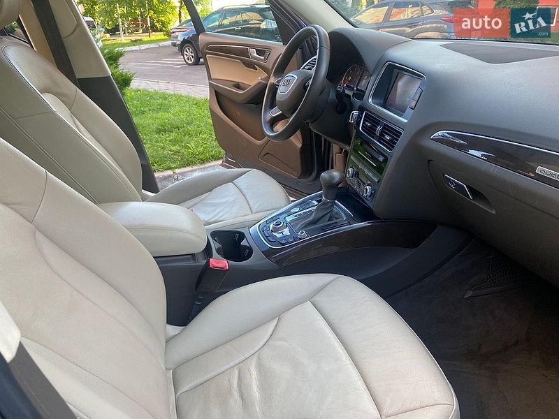 Внедорожник / Кроссовер Audi Q5 2014 в Луцке