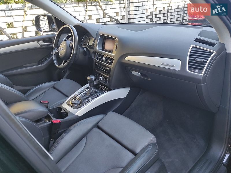 Внедорожник / Кроссовер Audi Q5 2016 в Калуше