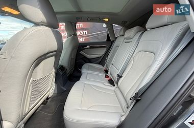 Позашляховик / Кросовер Audi Q5 2016 в Стрию