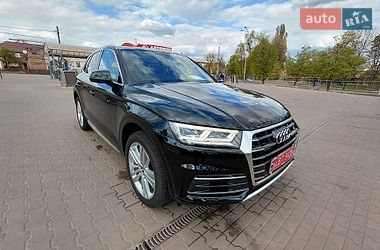 Внедорожник / Кроссовер Audi Q5 2018 в Кривом Роге