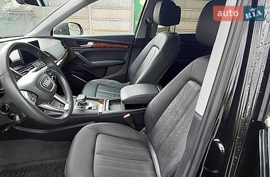 Внедорожник / Кроссовер Audi Q5 2018 в Кривом Роге