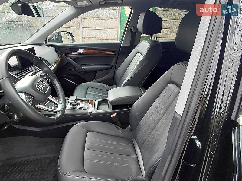 Внедорожник / Кроссовер Audi Q5 2018 в Кривом Роге
