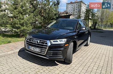 Позашляховик / Кросовер Audi Q5 2017 в Івано-Франківську