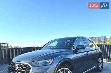 Внедорожник / Кроссовер Audi Q5 2022 в Киеве