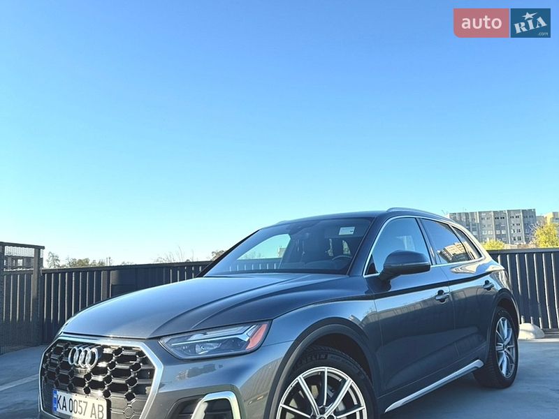 Внедорожник / Кроссовер Audi Q5 2022 в Киеве