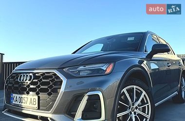 Внедорожник / Кроссовер Audi Q5 2022 в Киеве