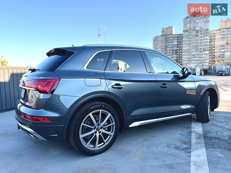 Внедорожник / Кроссовер Audi Q5 2022 в Киеве