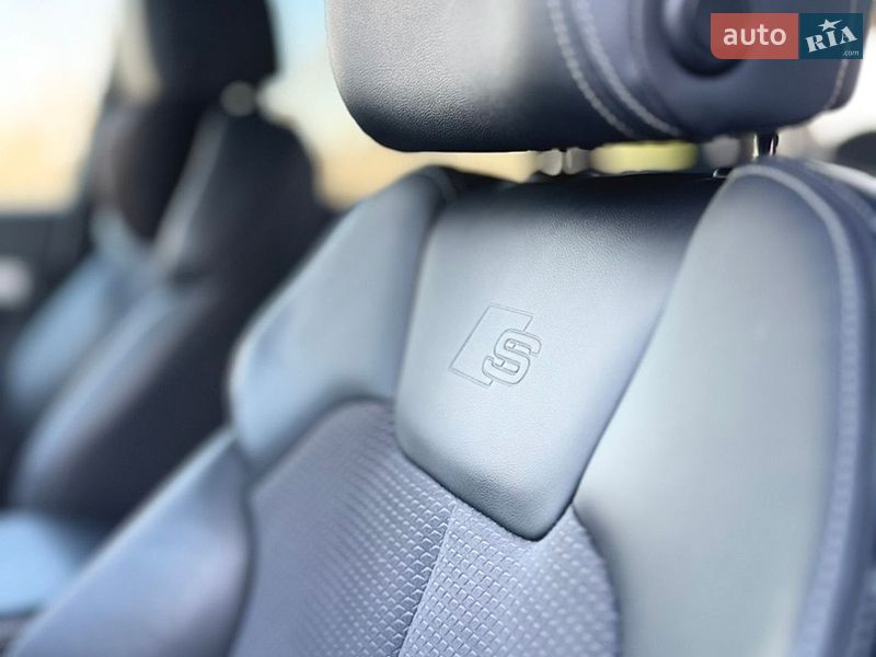 Внедорожник / Кроссовер Audi Q5 2022 в Киеве