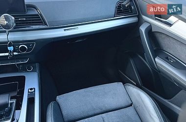 Внедорожник / Кроссовер Audi Q5 2022 в Киеве