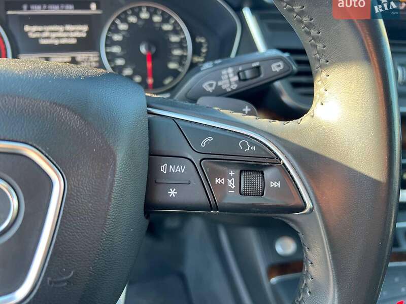 Внедорожник / Кроссовер Audi Q5 2017 в Львове