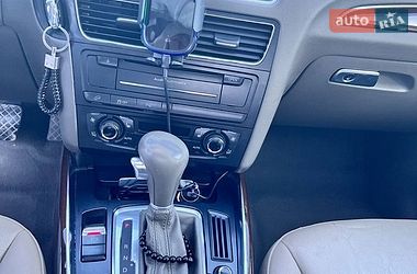Внедорожник / Кроссовер Audi Q5 2011 в Каменец-Подольском
