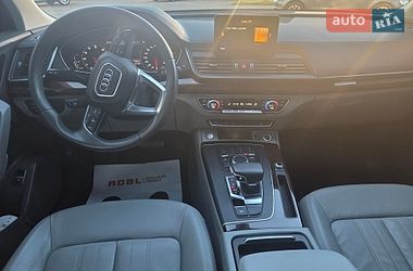 Внедорожник / Кроссовер Audi Q5 2019 в Львове