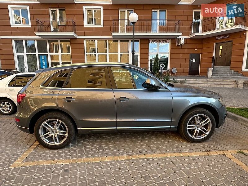 Внедорожник / Кроссовер Audi Q5 2013 в Одессе