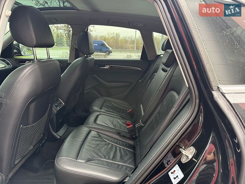 Внедорожник / Кроссовер Audi Q5 2016 в Киеве