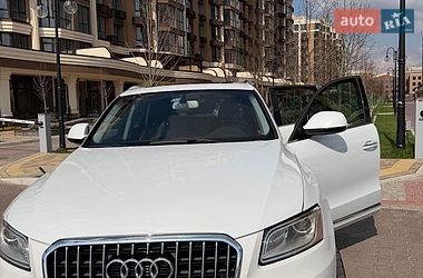Внедорожник / Кроссовер Audi Q5 2015 в Киеве