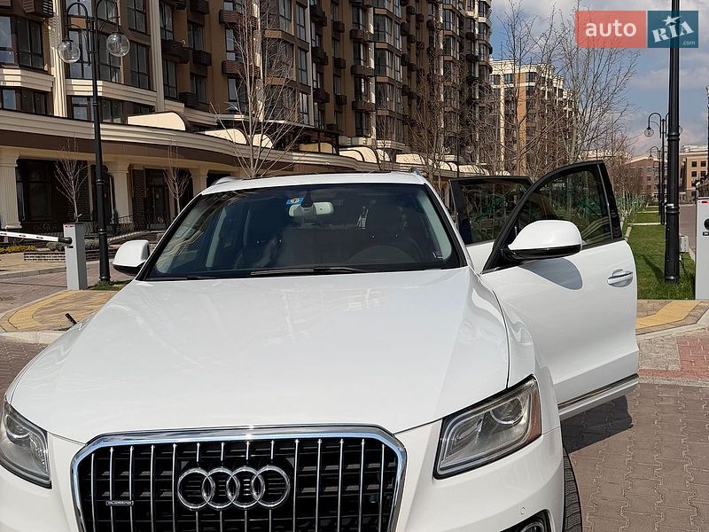 Внедорожник / Кроссовер Audi Q5 2015 в Киеве