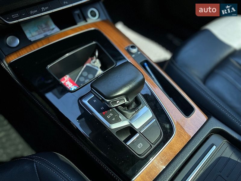 Внедорожник / Кроссовер Audi Q5 2021 в Белой Церкви