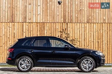 Внедорожник / Кроссовер Audi Q5 2017 в Львове