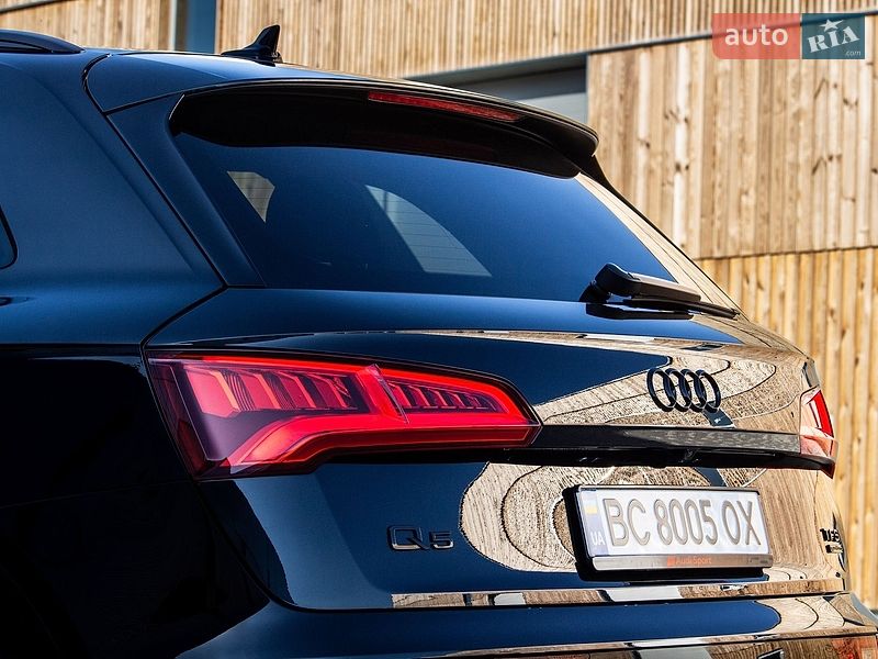 Внедорожник / Кроссовер Audi Q5 2017 в Львове
