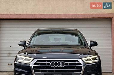Внедорожник / Кроссовер Audi Q5 2019 в Львове