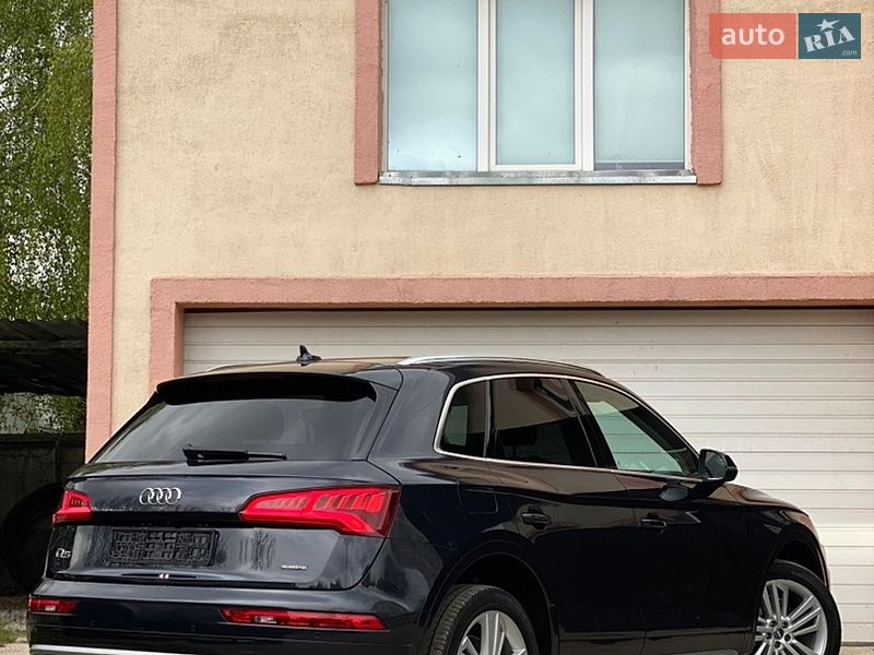 Внедорожник / Кроссовер Audi Q5 2019 в Львове