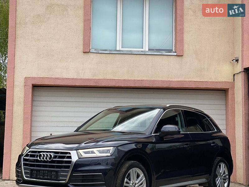 Внедорожник / Кроссовер Audi Q5 2019 в Львове