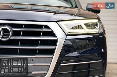Внедорожник / Кроссовер Audi Q5 2019 в Львове