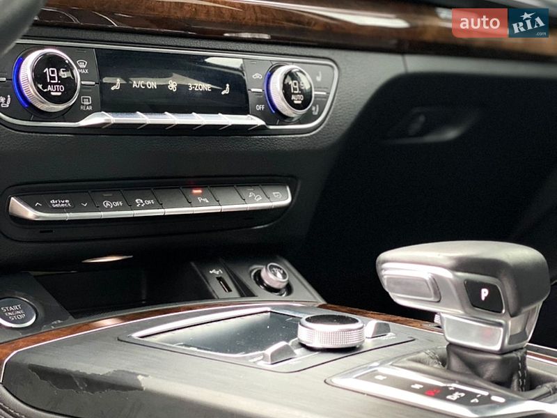 Внедорожник / Кроссовер Audi Q5 2019 в Львове