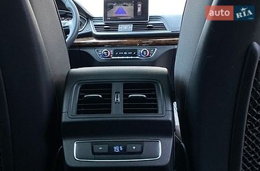 Внедорожник / Кроссовер Audi Q5 2019 в Львове