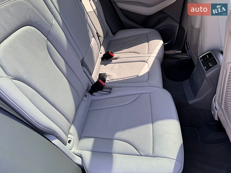 Позашляховик / Кросовер Audi Q5 2014 в Києві