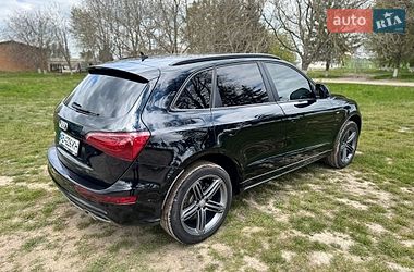 Внедорожник / Кроссовер Audi Q5 2011 в Тростянце