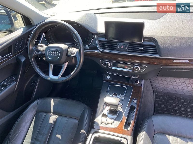 Внедорожник / Кроссовер Audi Q5 2018 в Львове