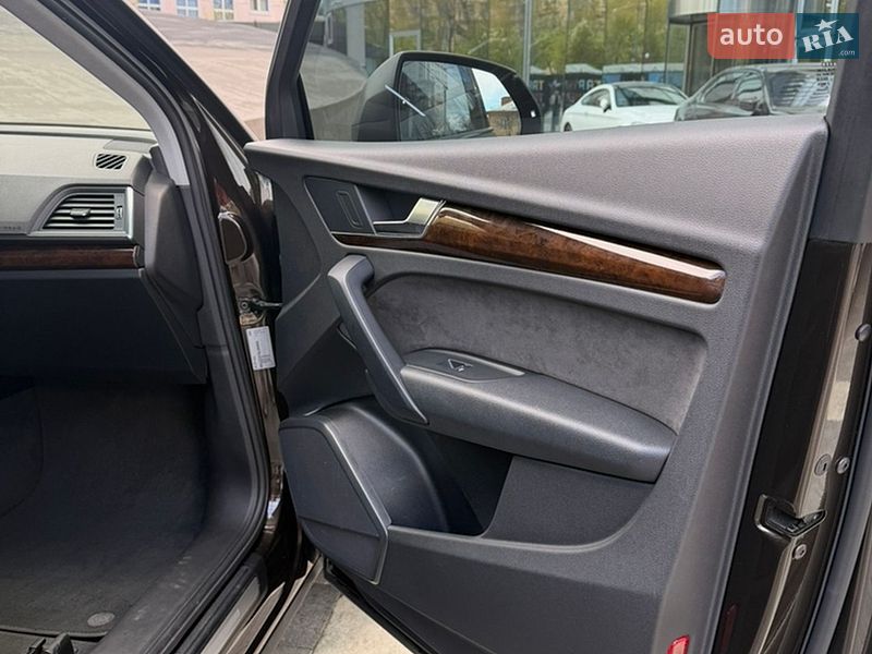Внедорожник / Кроссовер Audi Q5 2020 в Киеве