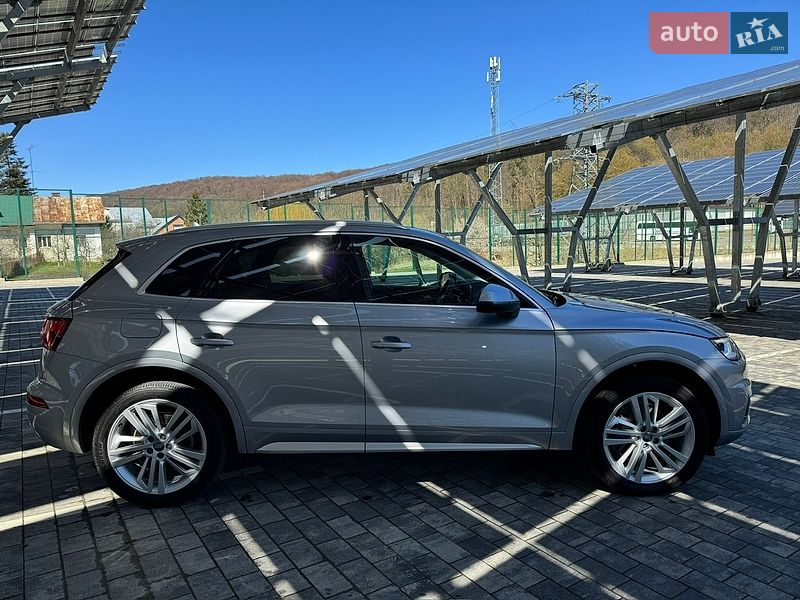 Внедорожник / Кроссовер Audi Q5 2018 в Львове